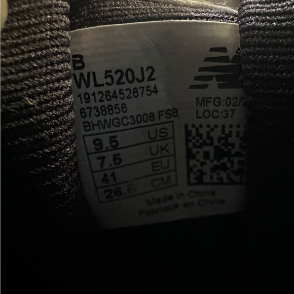 New Balance 520’s - Picture 5 of 5